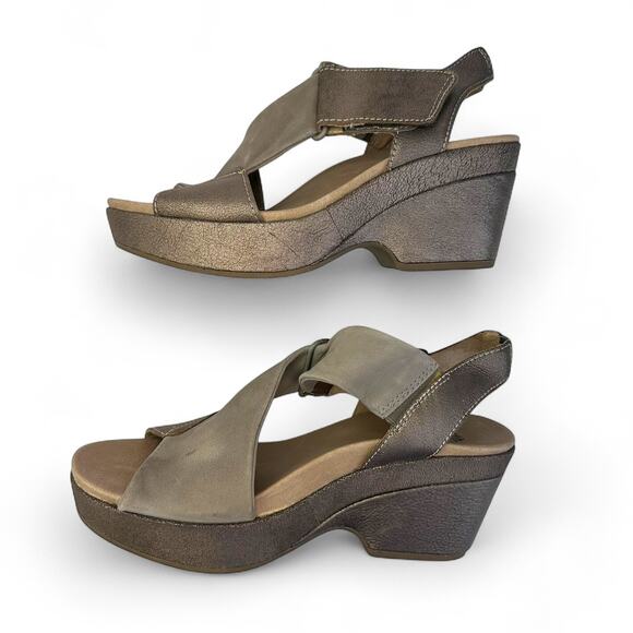 Earth Women's Khaya Kendi Wedge Sandal 8.5 Metal Alloy Copper Comfort Sandals - Picture 3 of 11